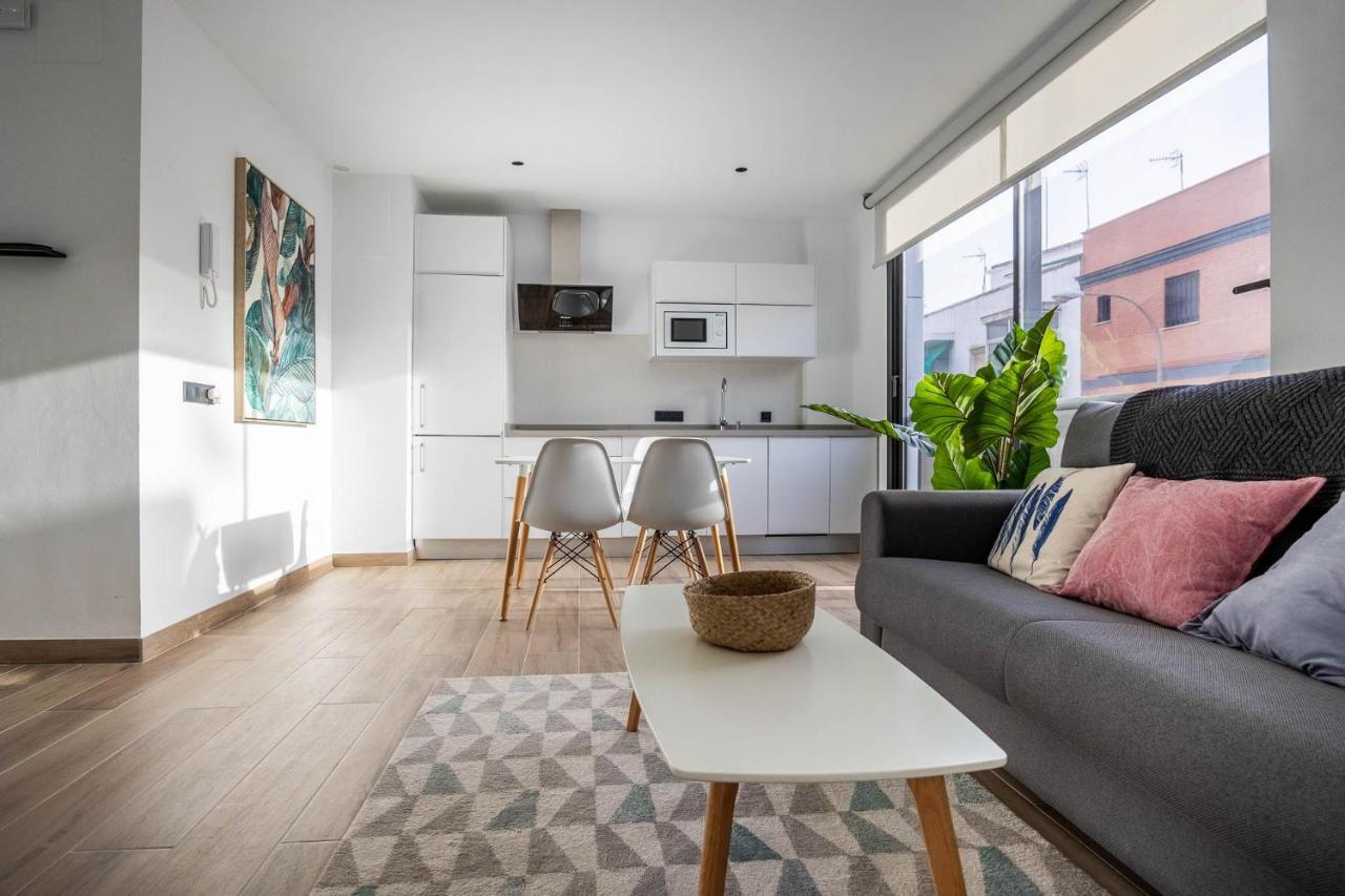 Nervion Suites 1 - Vacacional Sevilla Esterno foto