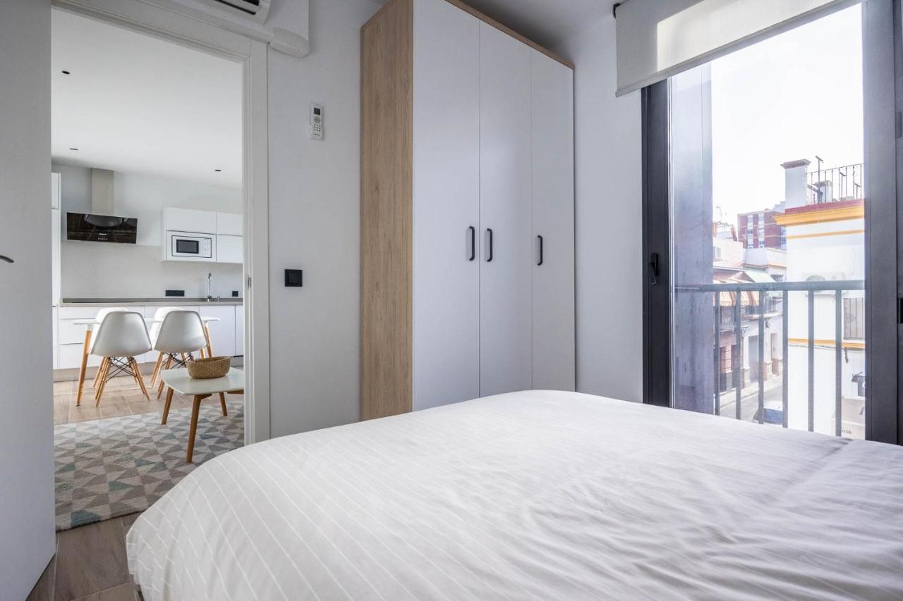 Nervion Suites 1 - Vacacional Sevilla Esterno foto