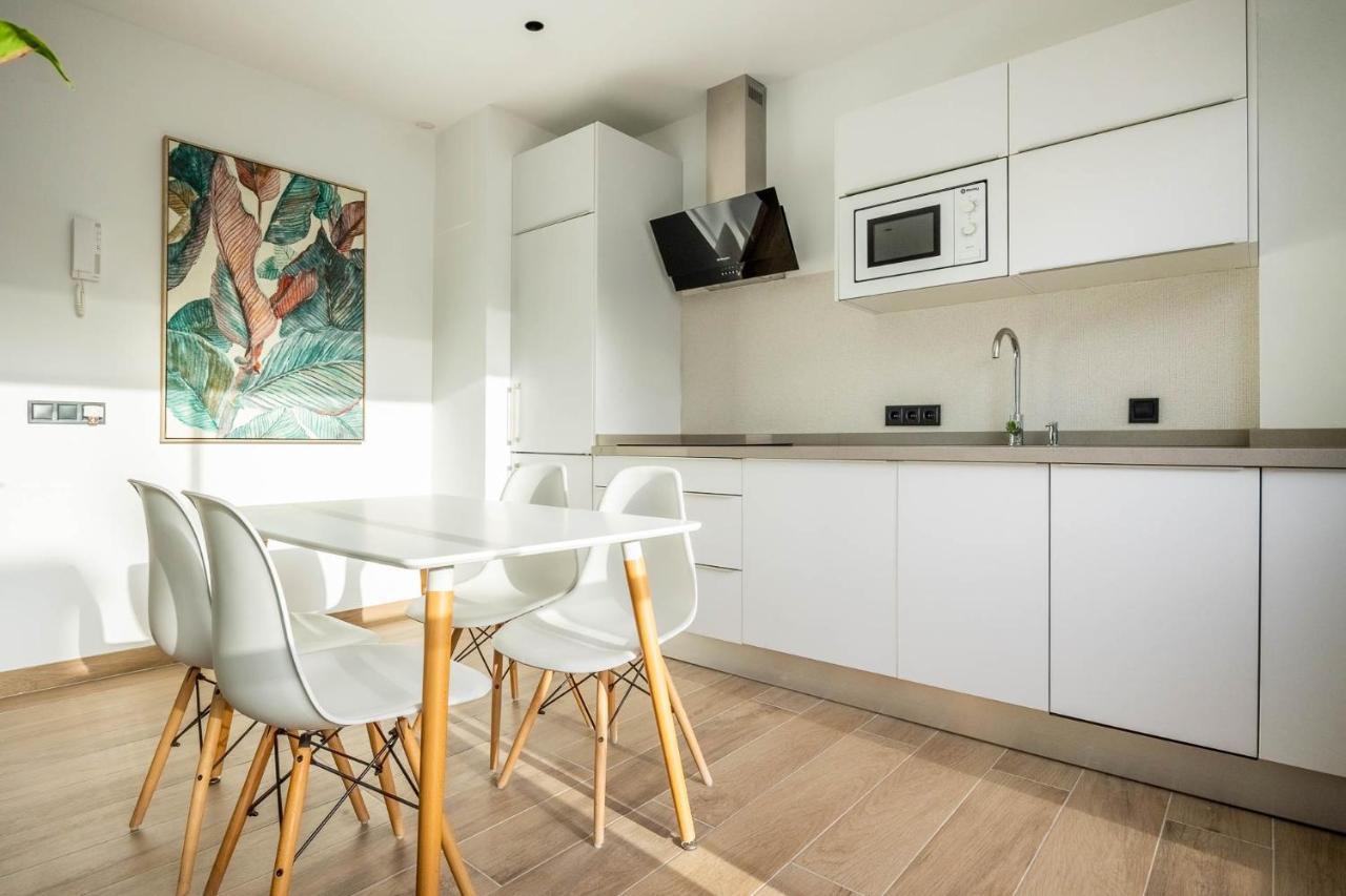 Nervion Suites 1 - Vacacional Sevilla Esterno foto