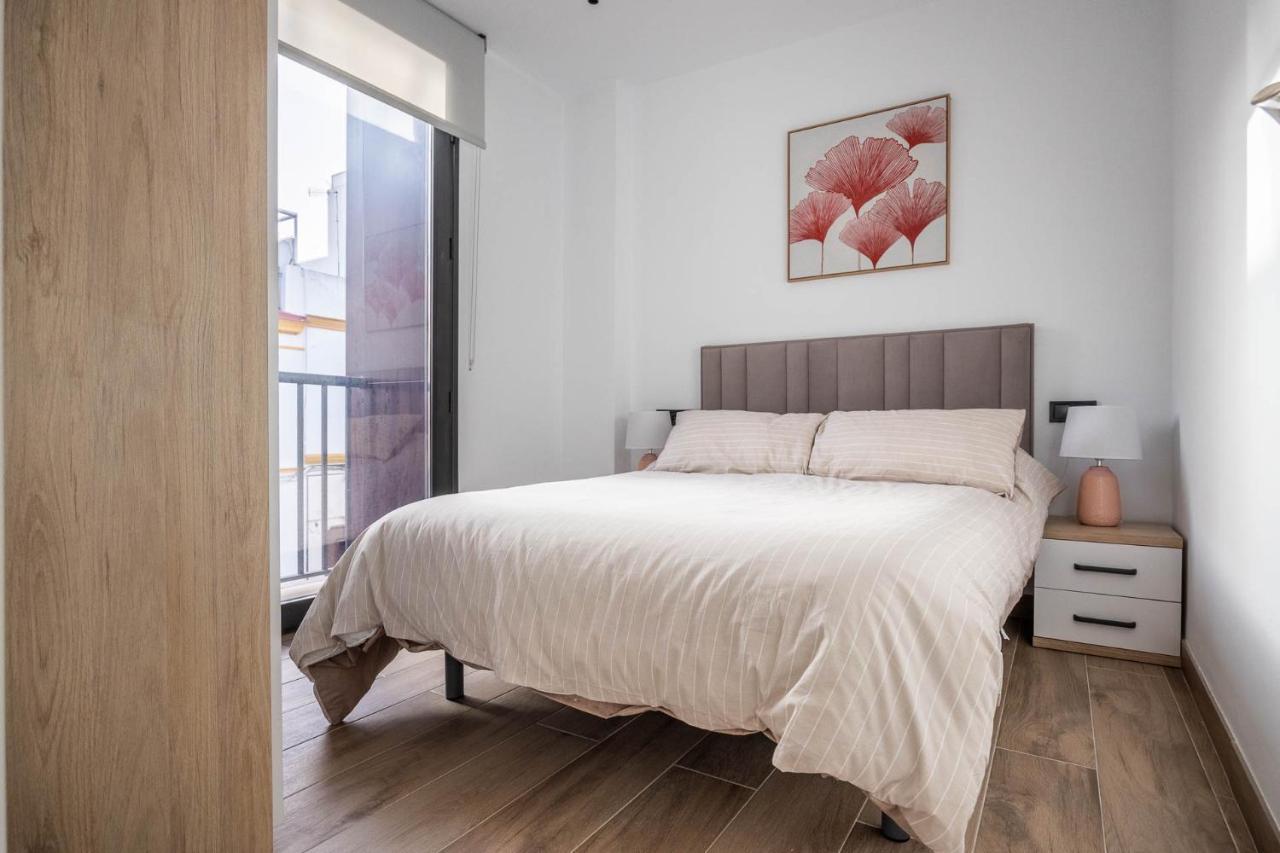Nervion Suites 1 - Vacacional Sevilla Esterno foto