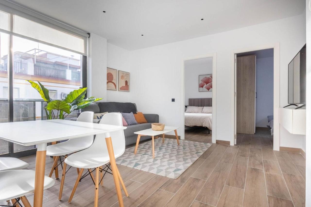 Nervion Suites 1 - Vacacional Sevilla Esterno foto