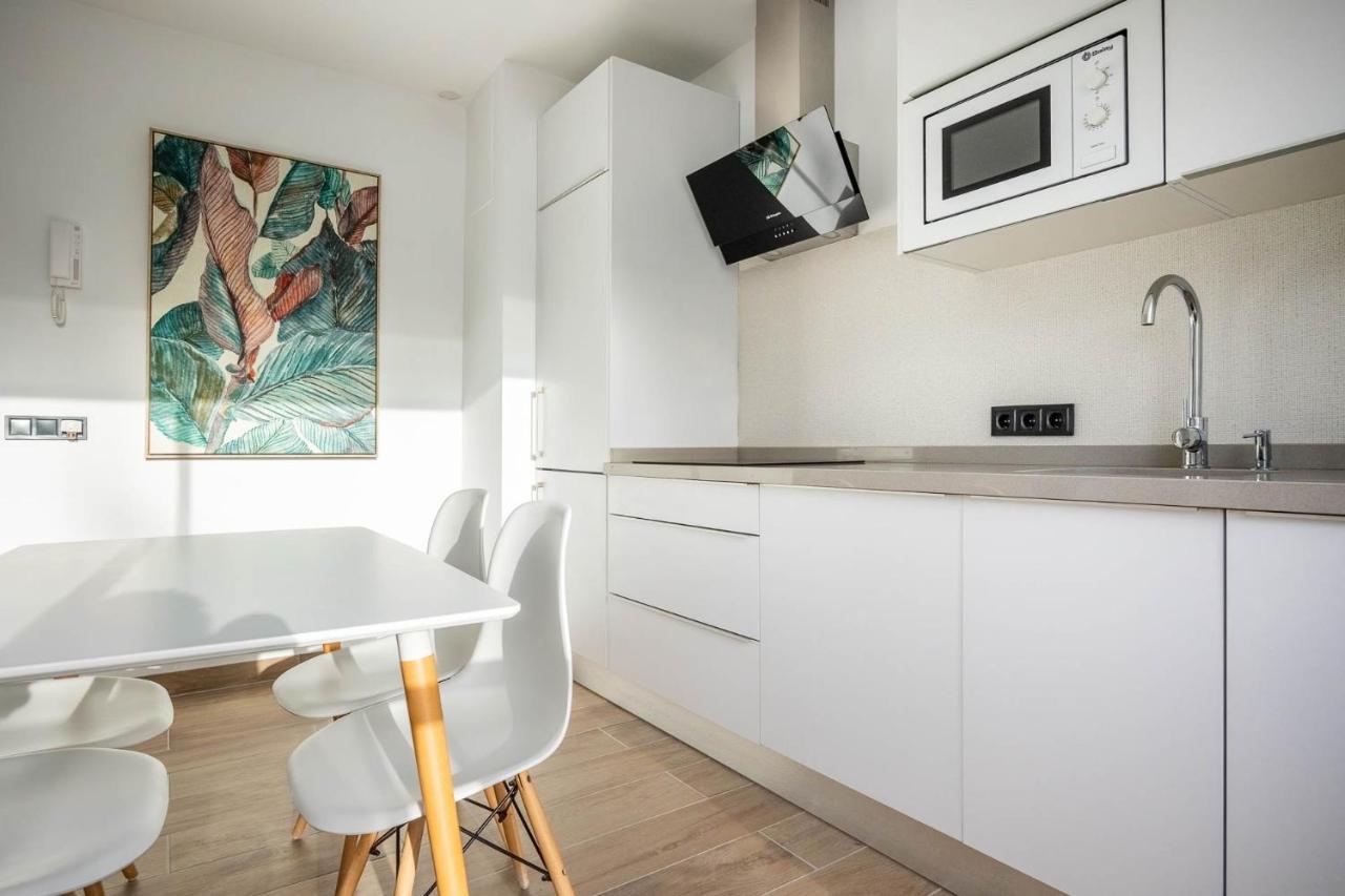 Nervion Suites 1 - Vacacional Sevilla Esterno foto