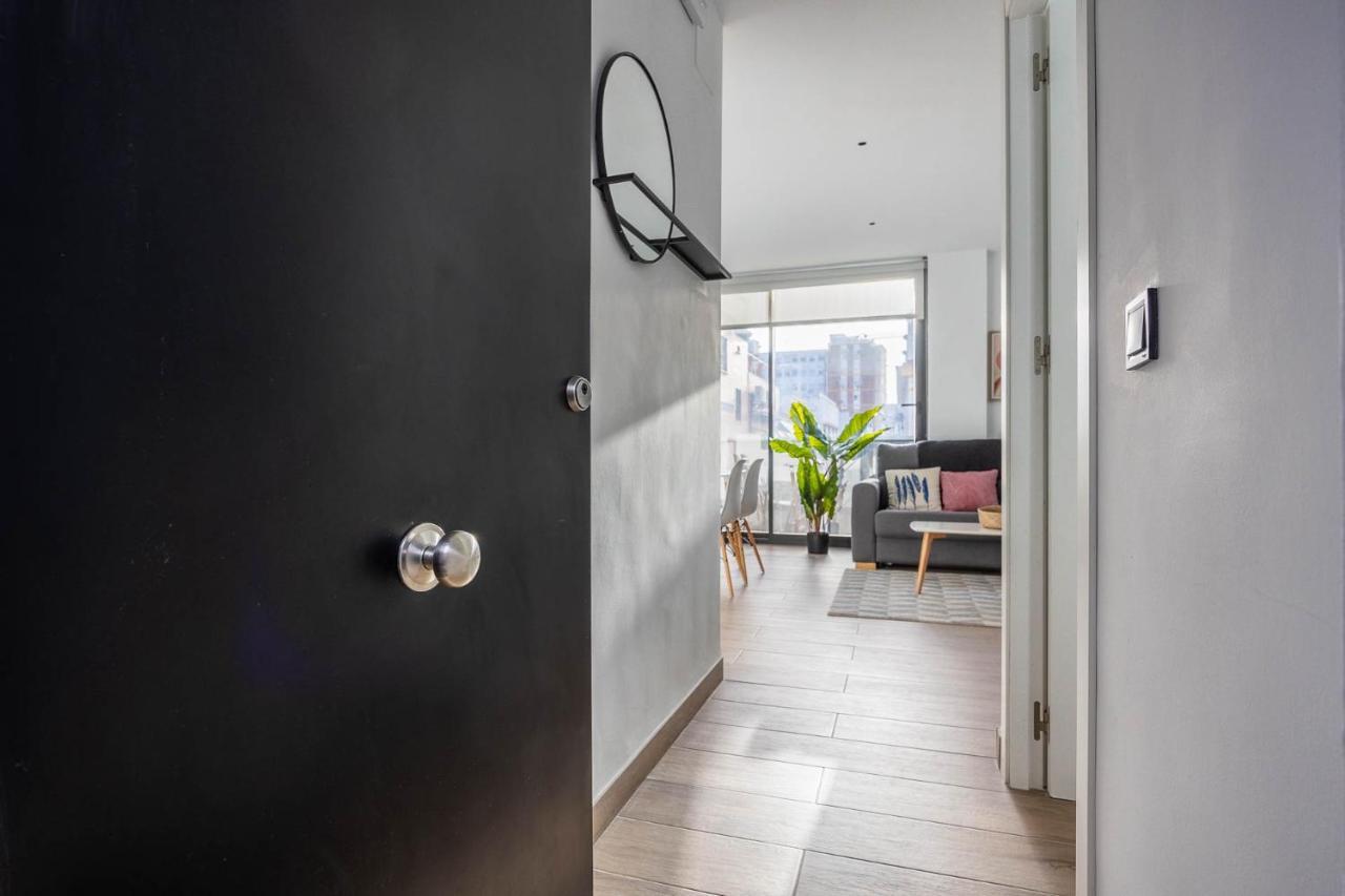Nervion Suites 1 - Vacacional Sevilla Esterno foto